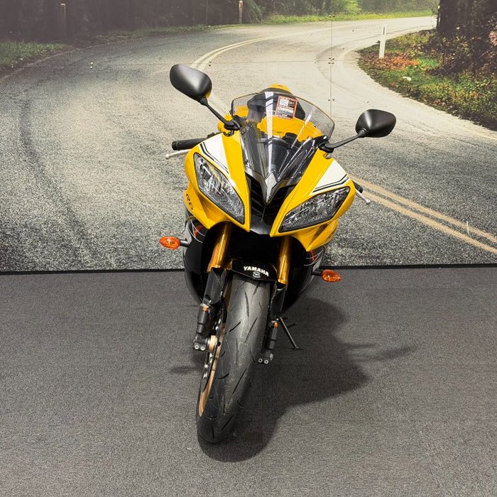 2015 Yamaha YZF-R6 Yellow