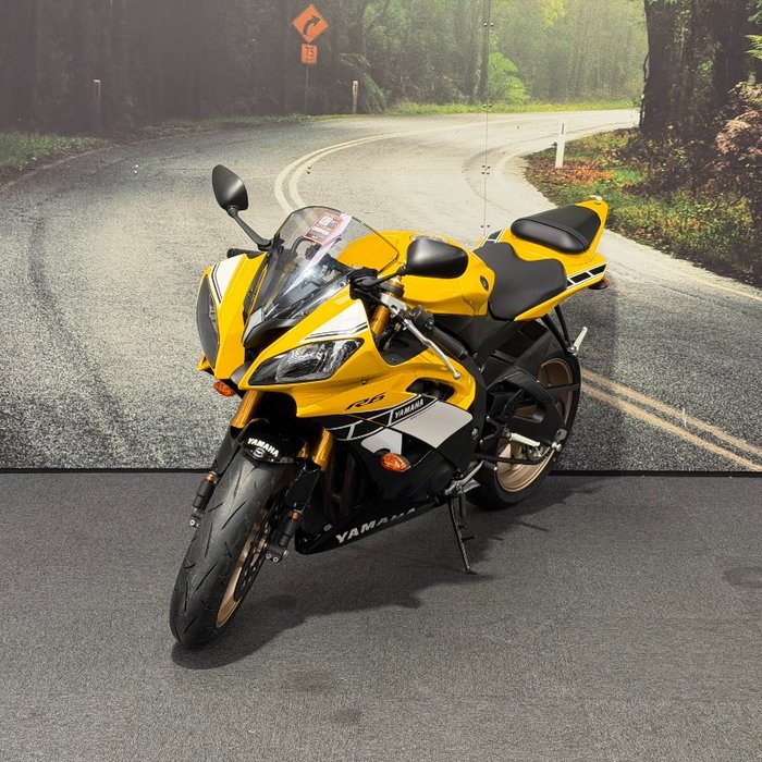 2015 Yamaha YZF-R6 Yellow