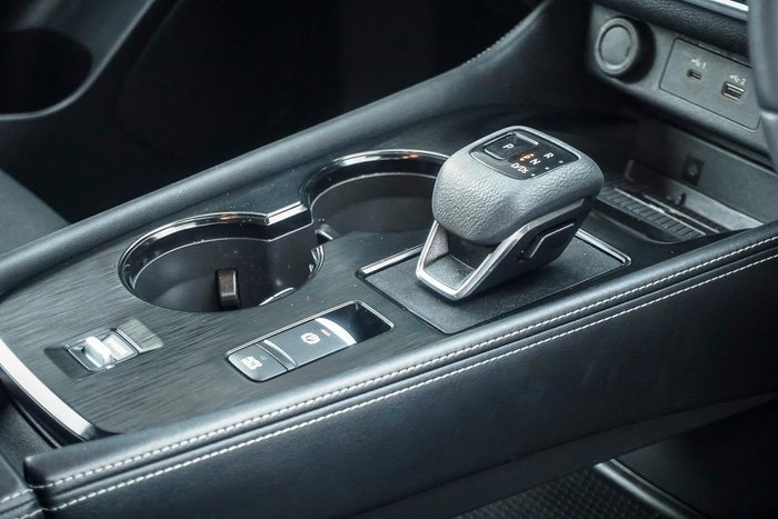 2024 Nissan X-TRAIL ST-L