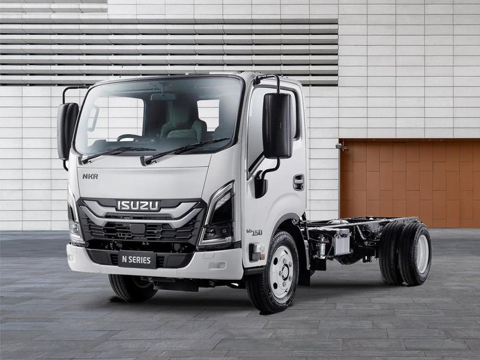 2025 Isuzu N Series NKR 65/45-150 MT D34
