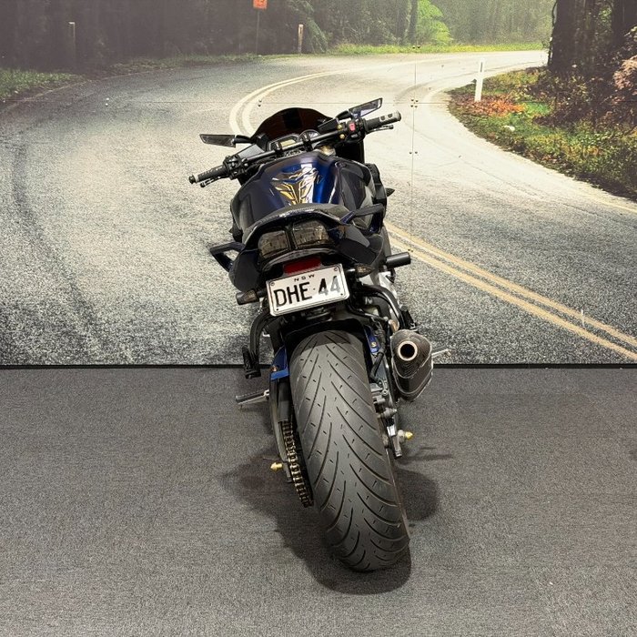 2006 Yamaha FZ1S Blue