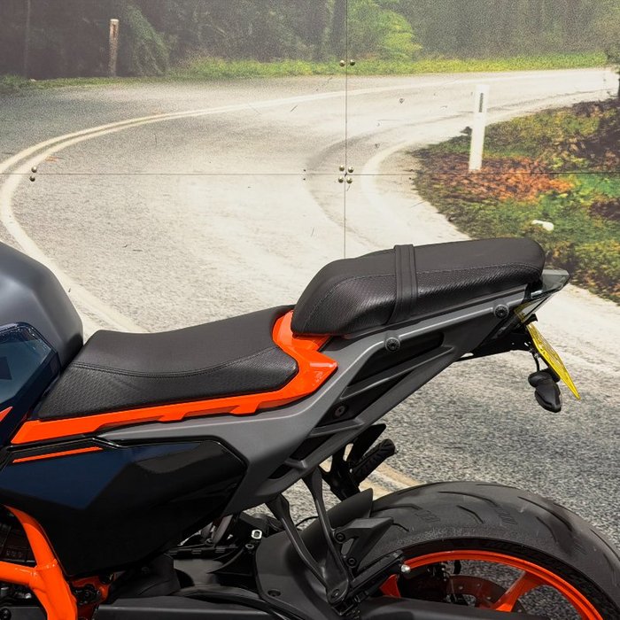 2024 Ktm 390 DUKE Blue