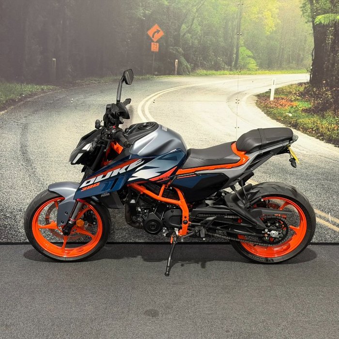2024 Ktm 390 DUKE Blue