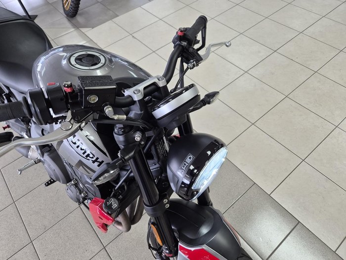 2021 Triumph Trident 660 Trident Silver