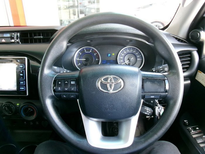 2018 Toyota Hilux SR