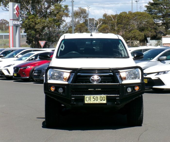 2018 Toyota Hilux SR