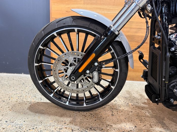 2025 Harley-davidson FXBR BREAKOUT (117) Billiard Gray