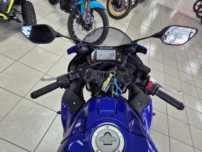 2024 Yamaha YZF-R3 R3 Blue