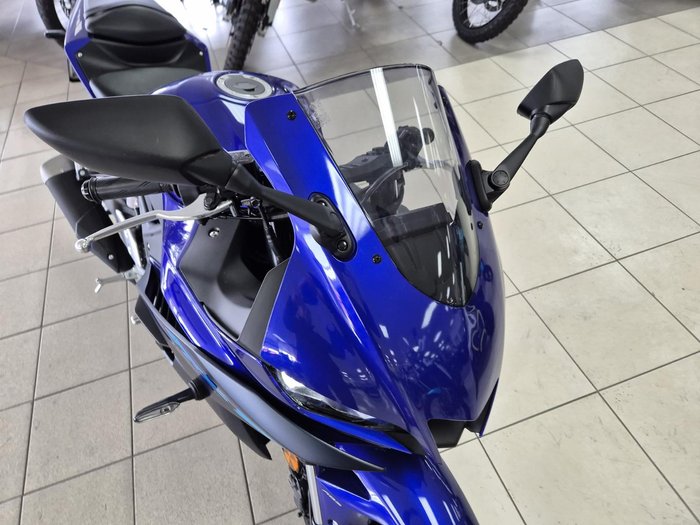 2024 Yamaha YZF-R3 R3 Blue