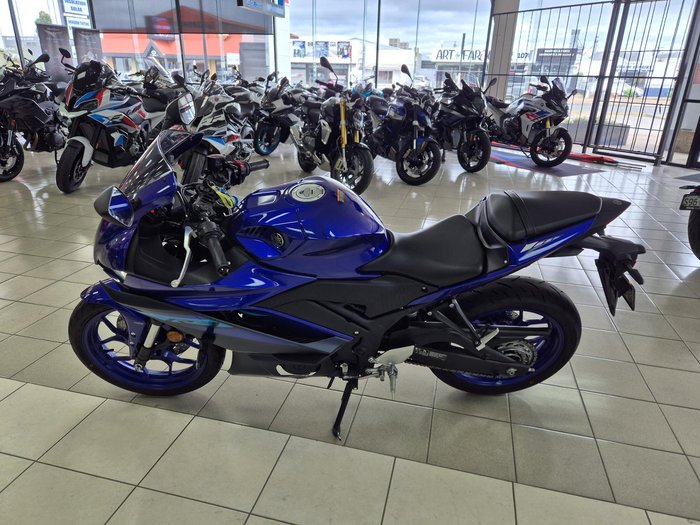 2024 Yamaha YZF-R3 R3 Blue