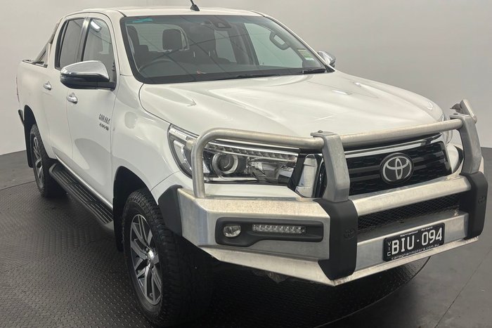 2020 Toyota Hilux SR5