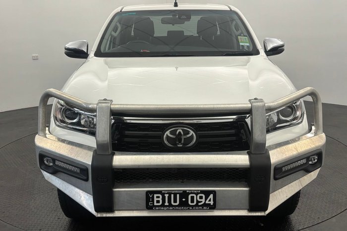 2020 Toyota Hilux SR5
