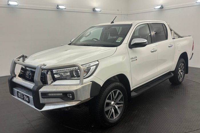 2020 Toyota Hilux SR5