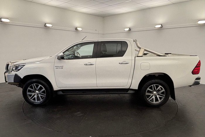 2020 Toyota Hilux SR5