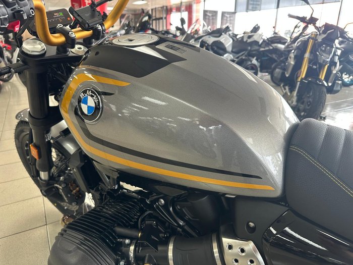 2025 BMW R 12 Option 719 R 12 Silver
