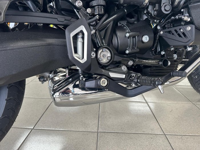 2025 BMW R 12 Option 719 R 12 Silver