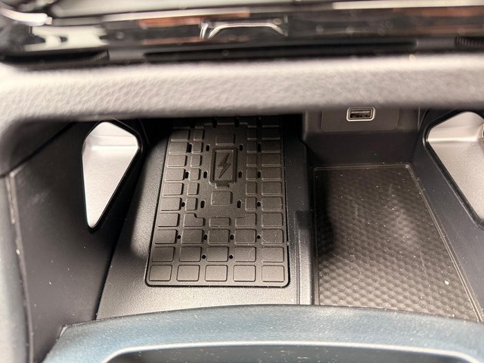 2024 Ford Everest Platinum