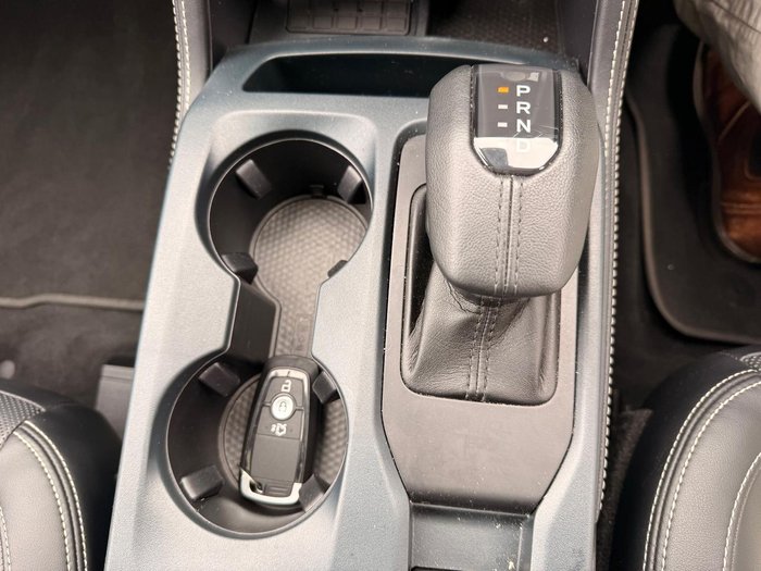 2024 Ford Everest Platinum