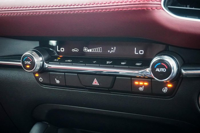 2025 Mazda 3 G25 Astina