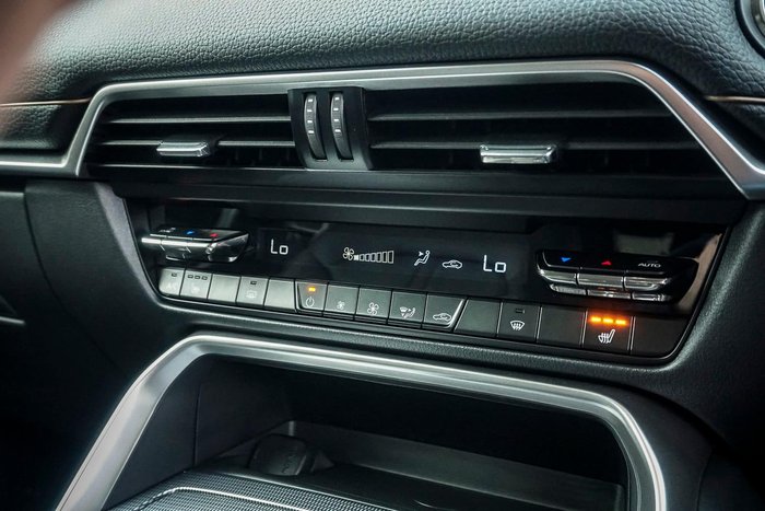 2025 Mazda CX-60 D50e Evolve