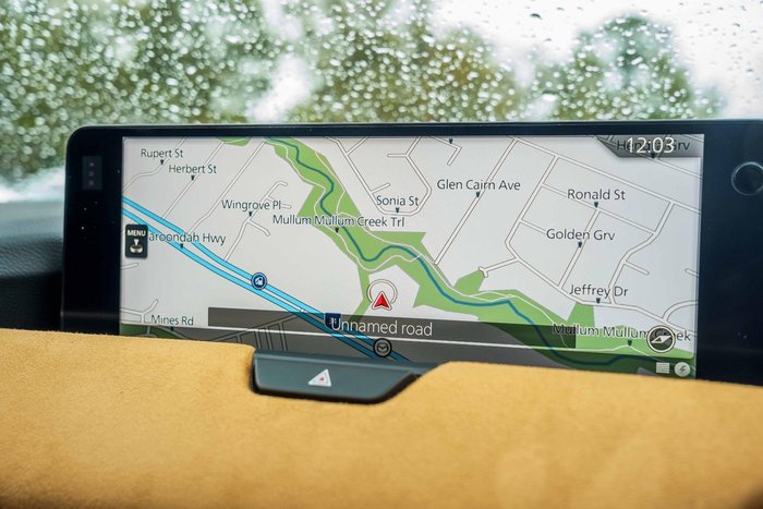 2024 Mazda CX-80 P50e Azami