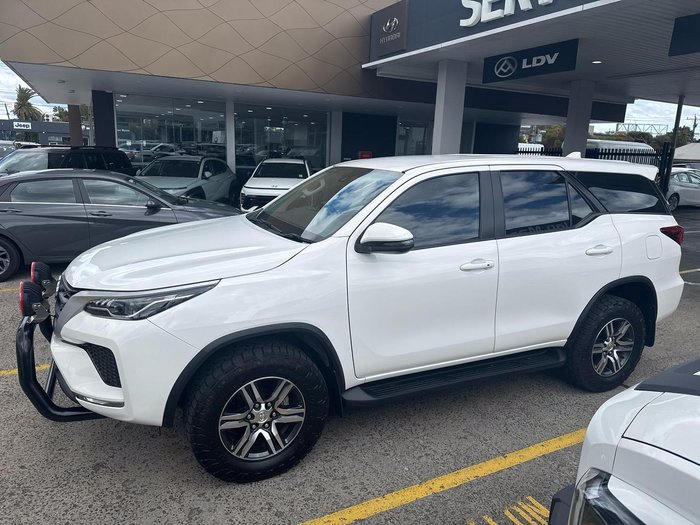 2022 Toyota Fortuner GX