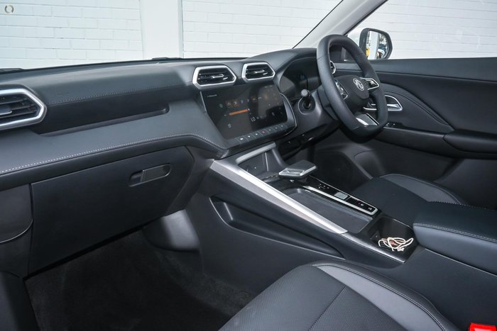 2025 MG ZS Essence Turbo