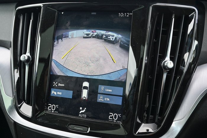 2019 Volvo V60 T5 Momentum