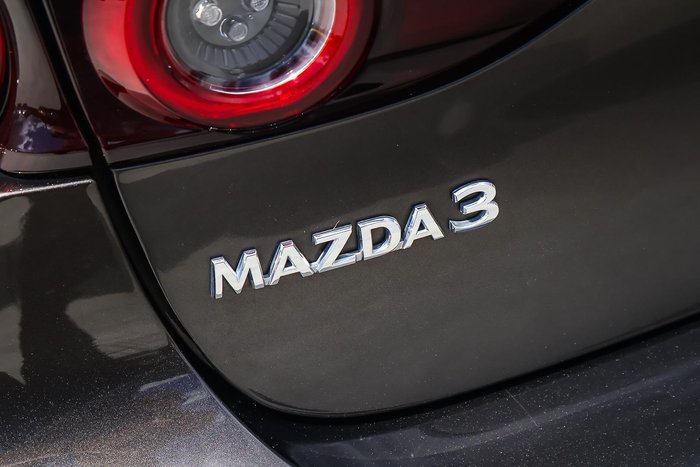 2020 Mazda 3 G20 Evolve