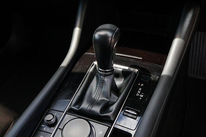 2020 Mazda 3 G20 Evolve