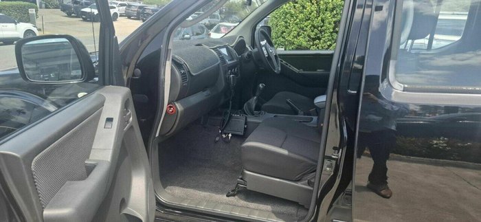 2014 Nissan Navara Silverline SE