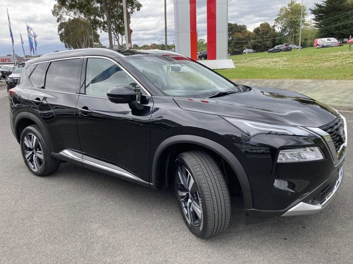 2025 Nissan X-TRAIL TI