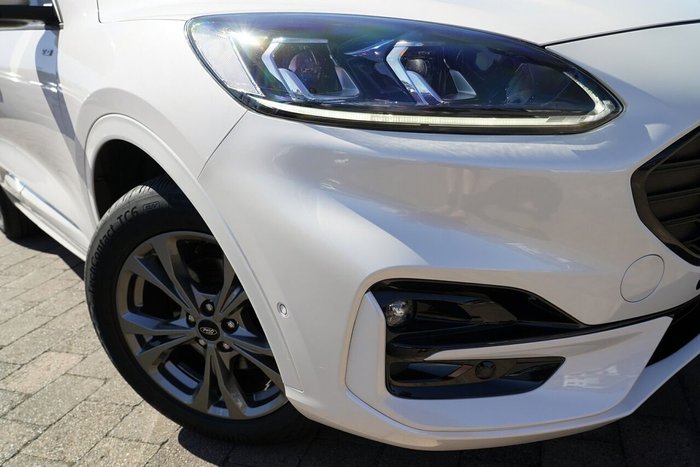 2022 Ford Escape ST-Line PHEV