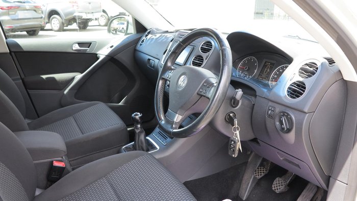 2010 Volkswagen Tiguan 103TDI 5N MY10 Four Wheel Drive Silver Leaf