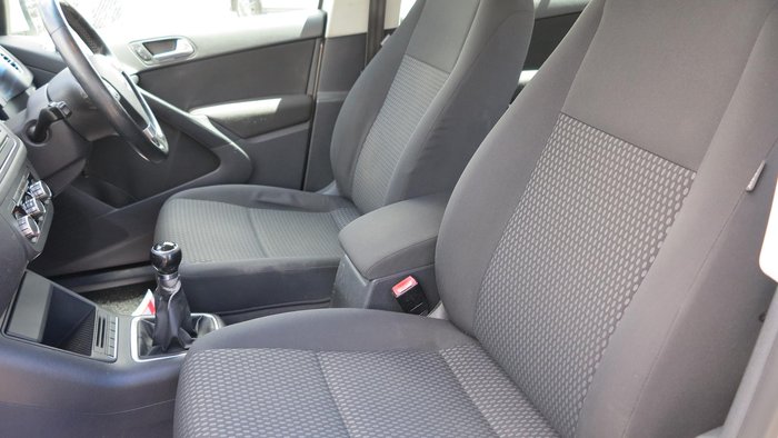 2010 Volkswagen Tiguan 103TDI 5N MY10 Four Wheel Drive Silver Leaf