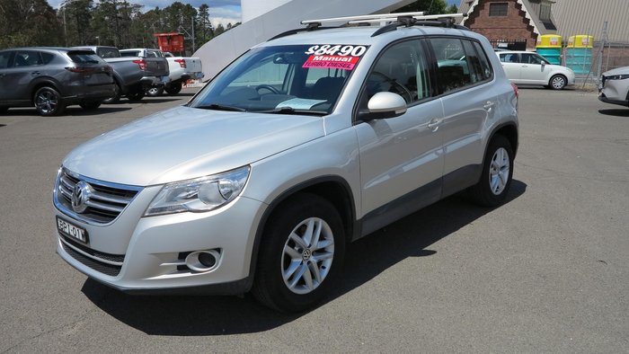 2010 Volkswagen Tiguan 103TDI 5N MY10 Four Wheel Drive Silver Leaf