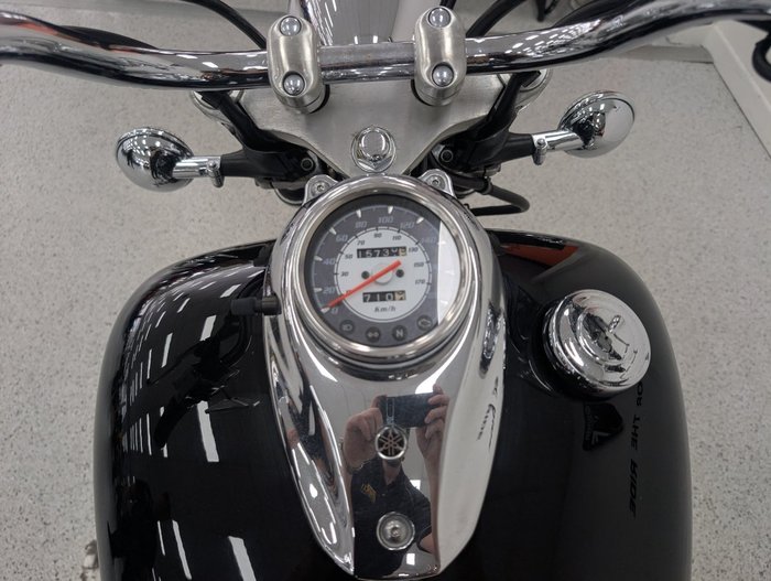 2013 YAMAHA XVS650 V-STAR CUSTOM Black