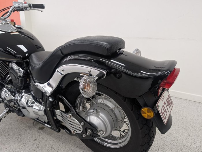 2013 YAMAHA XVS650 V-STAR CUSTOM Black