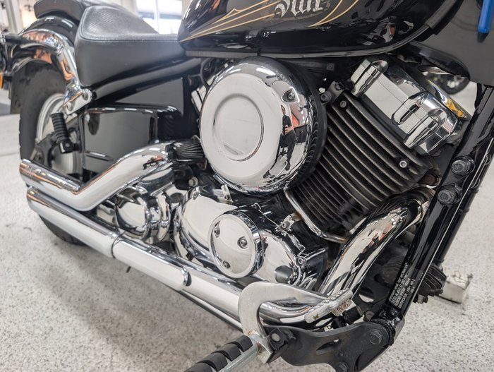 2013 YAMAHA XVS650 V-STAR CUSTOM Black