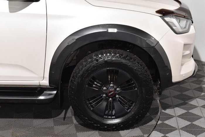 2022 Isuzu D-MAX X-TERRAIN