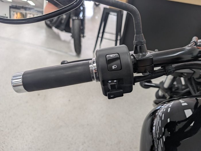 2017 YAMAHA STAR STRYKER XVS1300CU Black