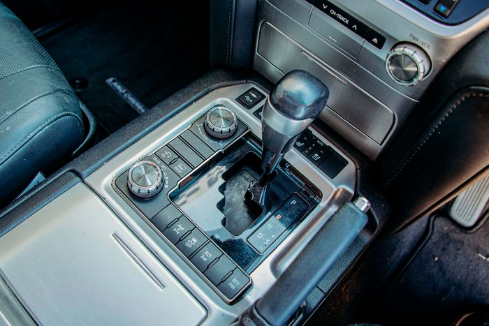 2020 Toyota Landcruiser Sahara