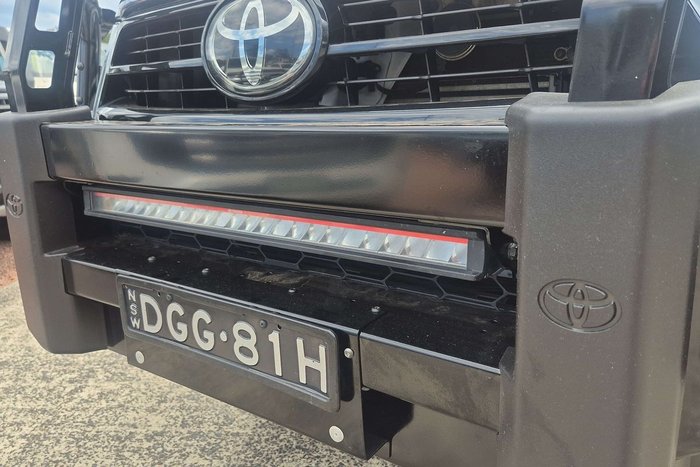 2021 Toyota Hilux SR5