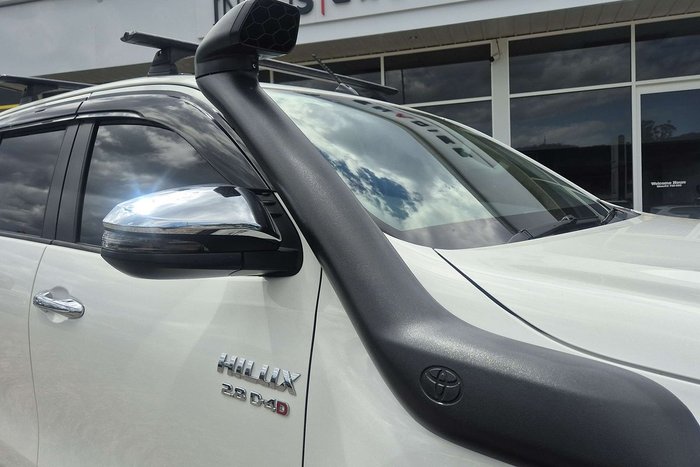 2021 Toyota Hilux SR5