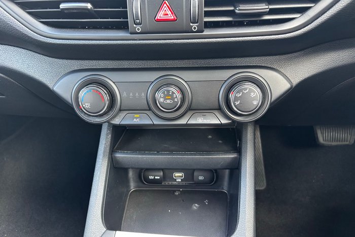 2024 Kia Cerato S