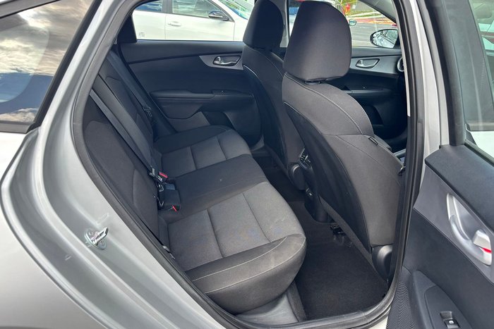 2024 Kia Cerato S