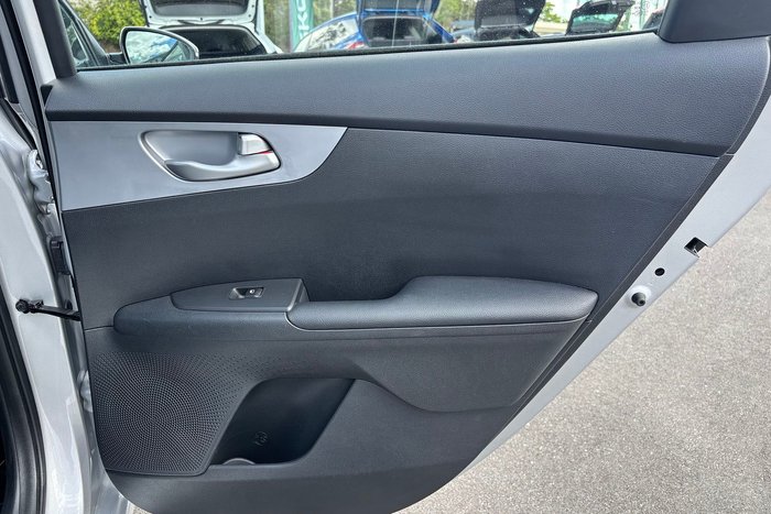 2024 Kia Cerato S
