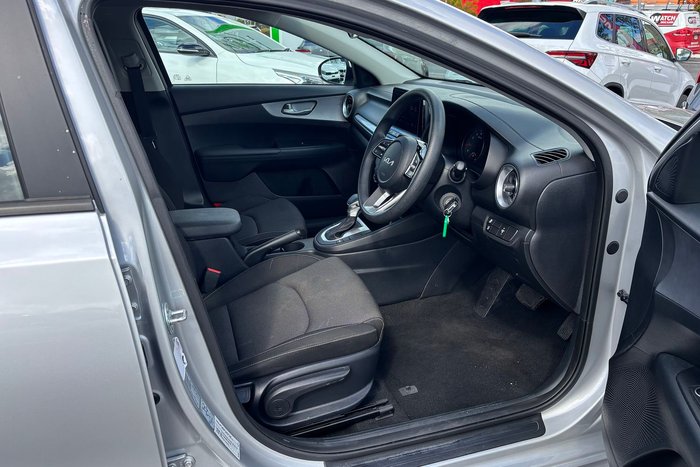 2024 Kia Cerato S
