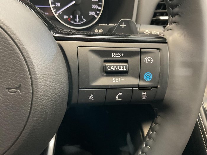 2024 Nissan X-TRAIL ST-L