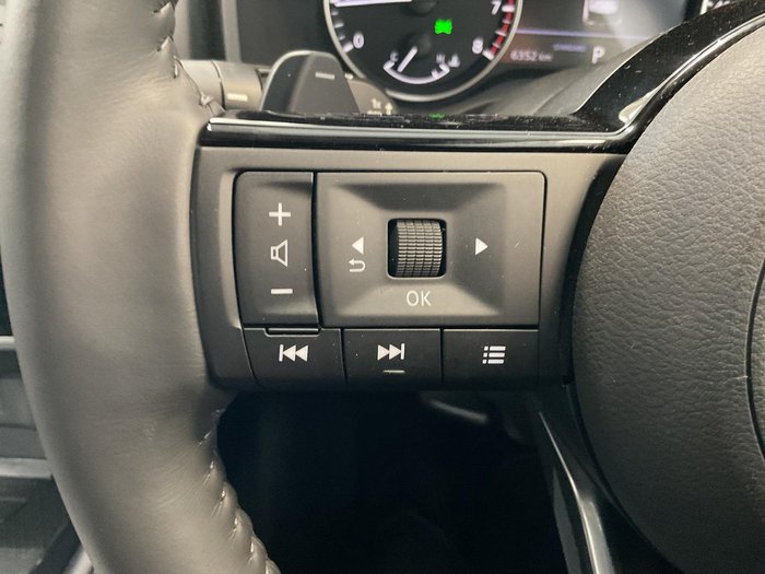 2024 Nissan X-TRAIL ST-L